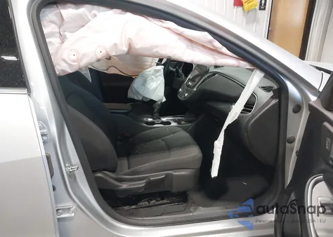 2022 Chevrolet Malibu Fwd Lt from USA, damaged, VIN 1G1ZD5STXNF174915